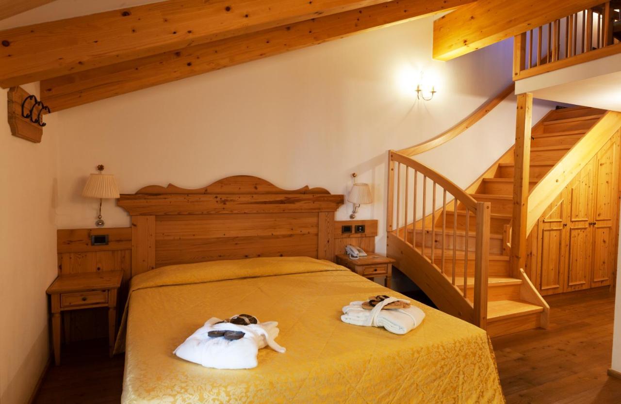 Hotel Campiglio Bellavista à Madonna Extérieur photo