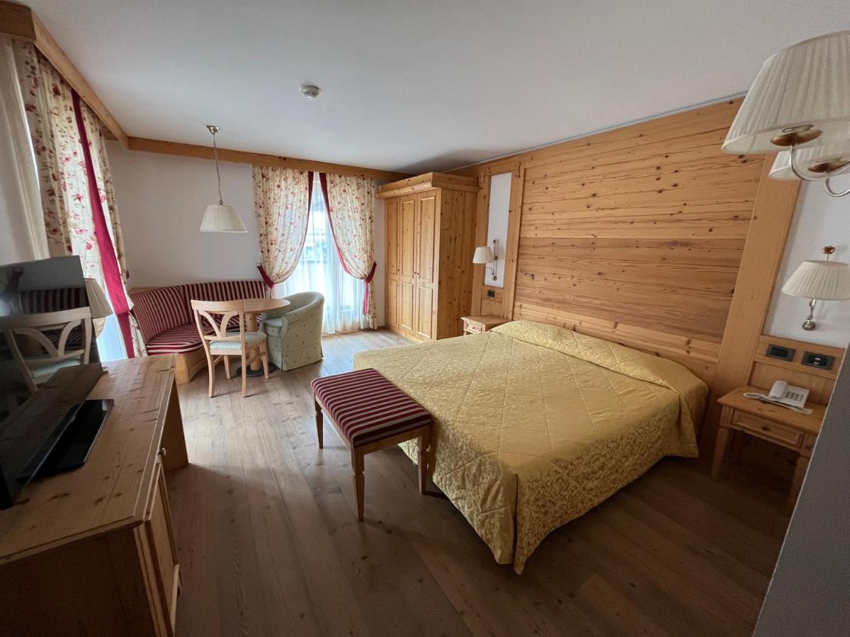 Hotel Campiglio Bellavista à Madonna Extérieur photo