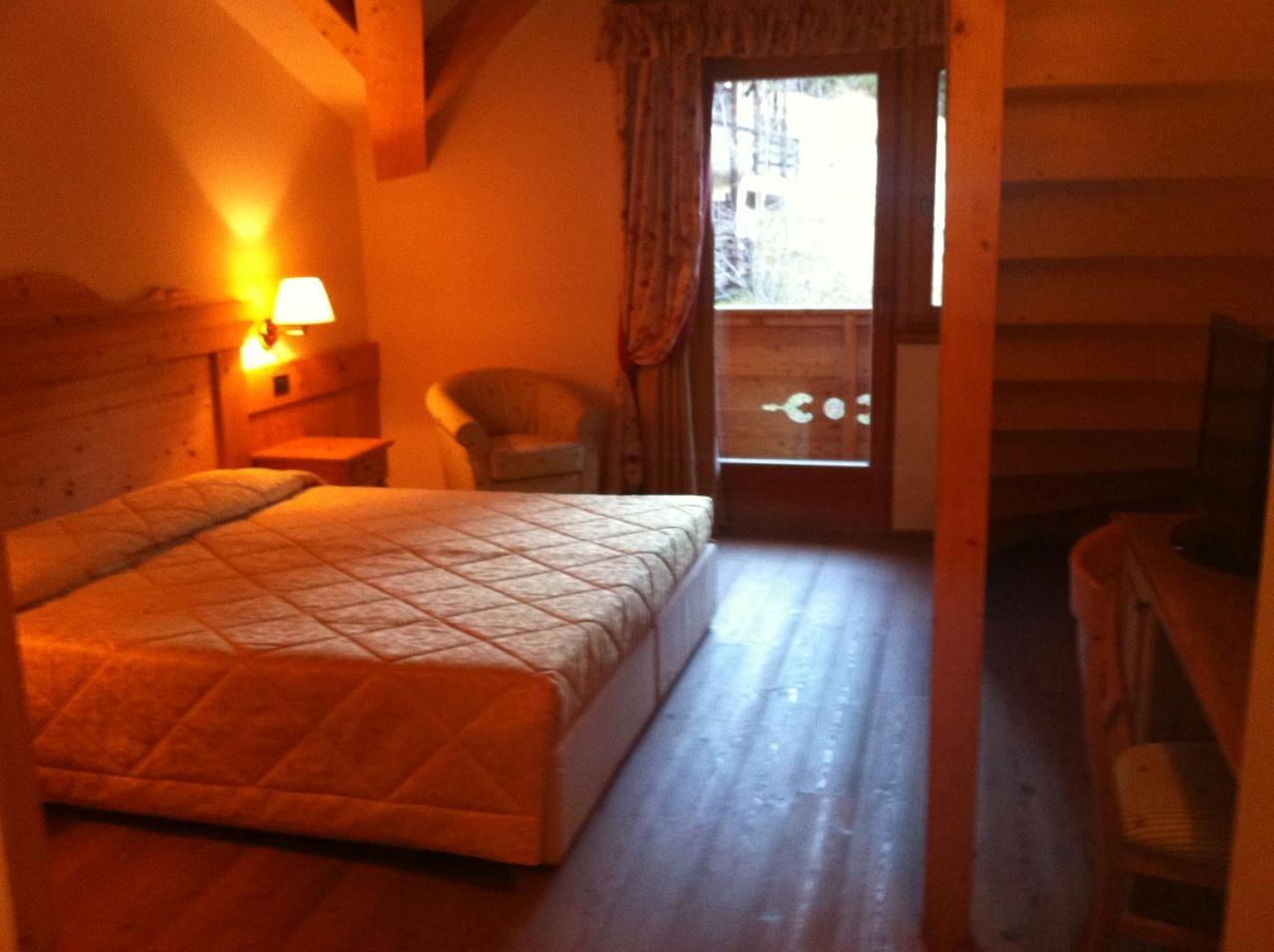Hotel Campiglio Bellavista à Madonna Extérieur photo