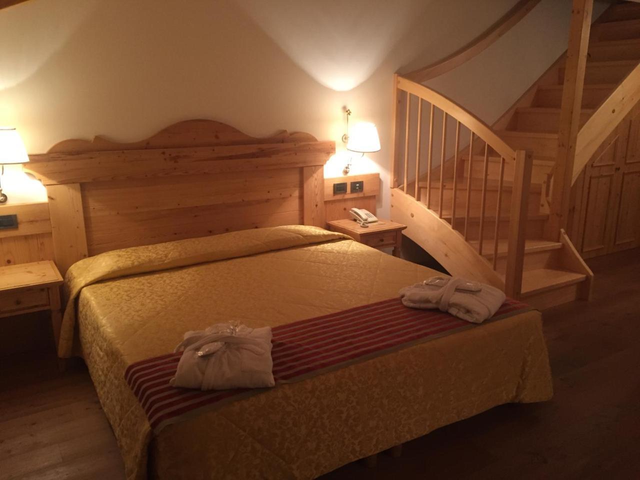 Hotel Campiglio Bellavista à Madonna Extérieur photo