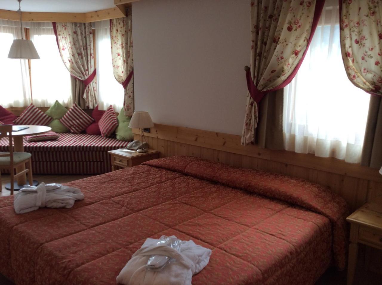 Hotel Campiglio Bellavista à Madonna Extérieur photo