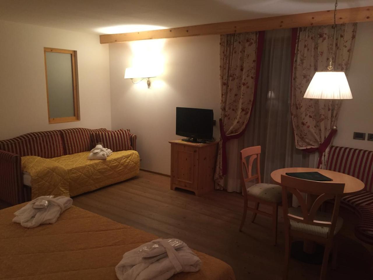 Hotel Campiglio Bellavista à Madonna Extérieur photo