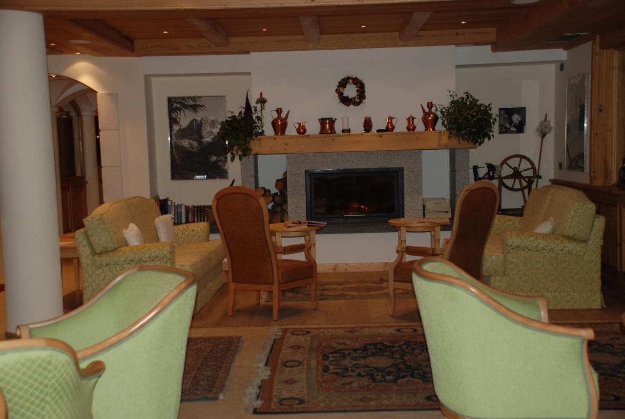Hotel Campiglio Bellavista à Madonna Extérieur photo